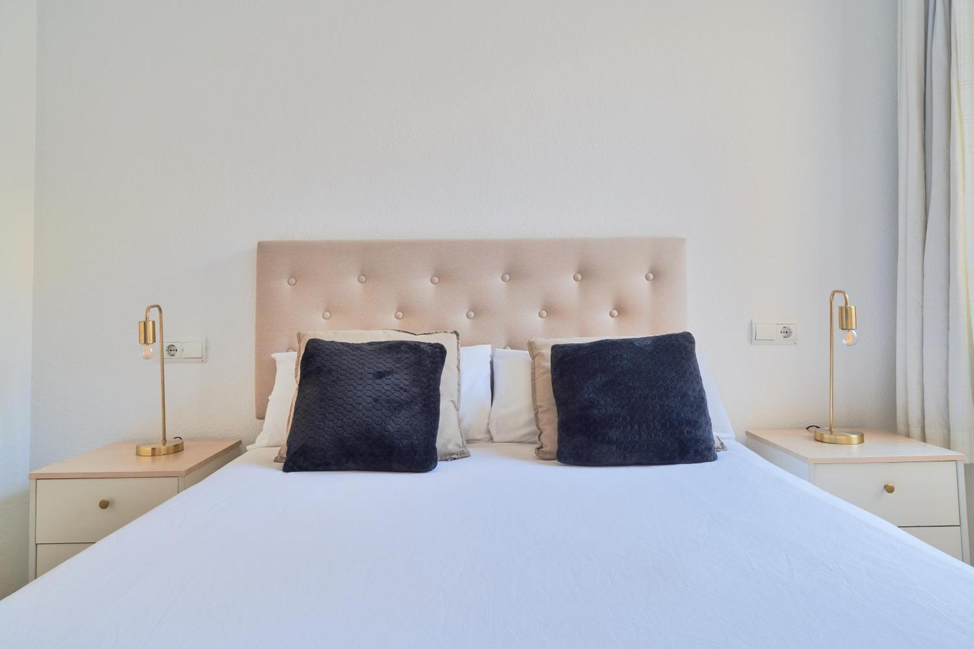 Apartamento Centrico En Малага Экстерьер фото